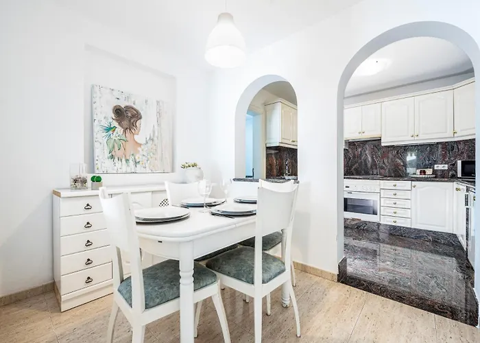 Pomelo Vacacional * Arguineguin